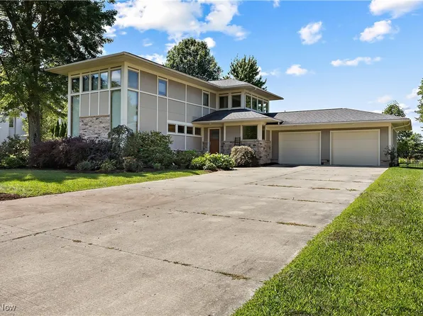 132 Cypress St, Oberlin, OH 44074