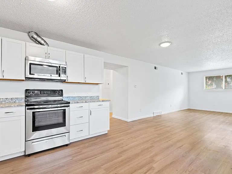 1328 S Coffman St — Photo 1