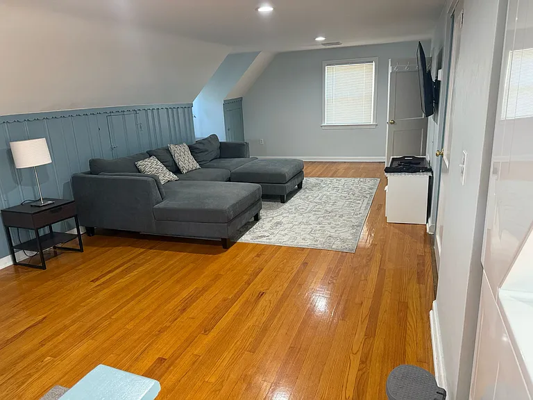 955 Alexander Rd #2 — Photo 9
