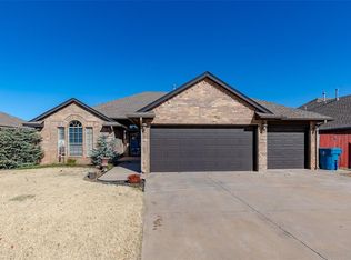 373 NE 23rd St, Newcastle, OK 73065