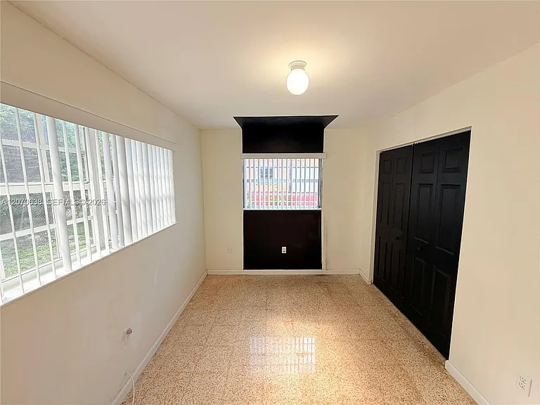 18711 NW 24th Ave — Photo 14