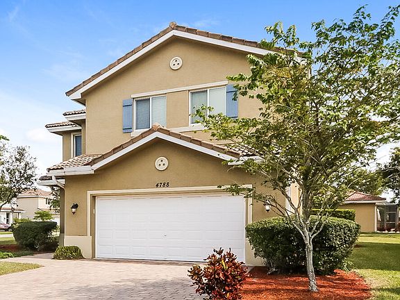 4th image of 4788 Foxtail Palm Ct
