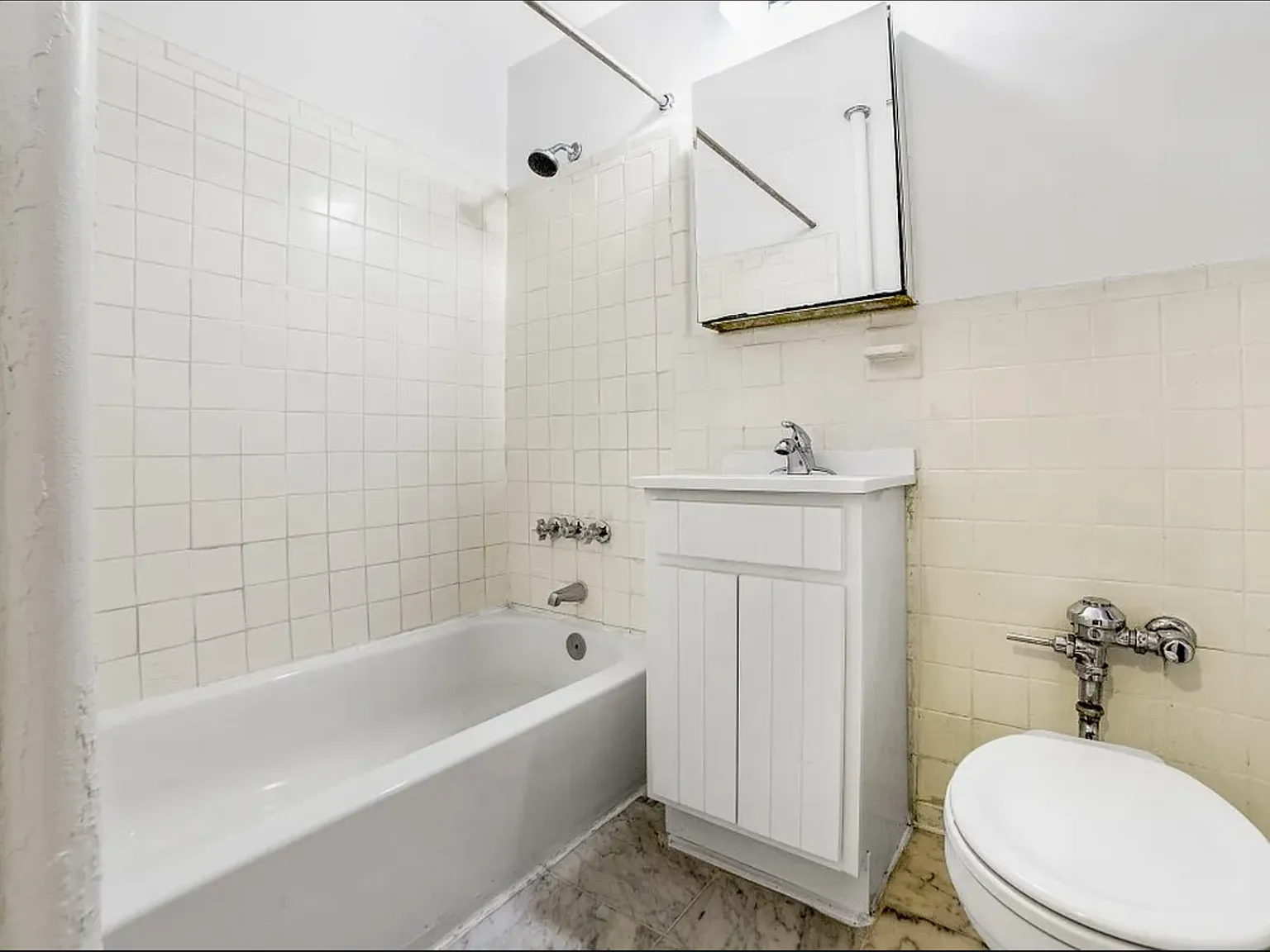 340 East 81st Street — Photo 3
