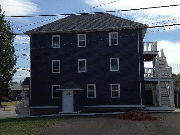2nd image of 131 Beverage Hill Ave #3
