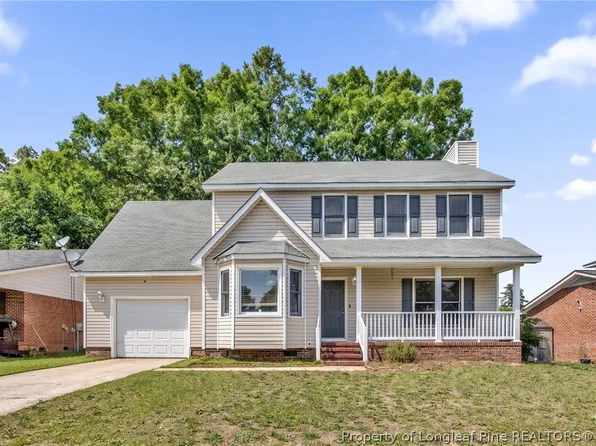 529 Old Farm Rd, Fayetteville, NC 28314