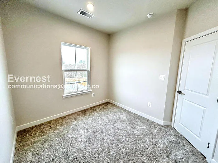 4539 Camfield Ln — Photo 17