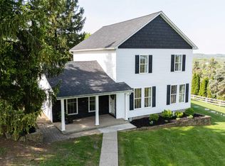 674 Pleasant Hill Rd, Morgantown, WV 26508