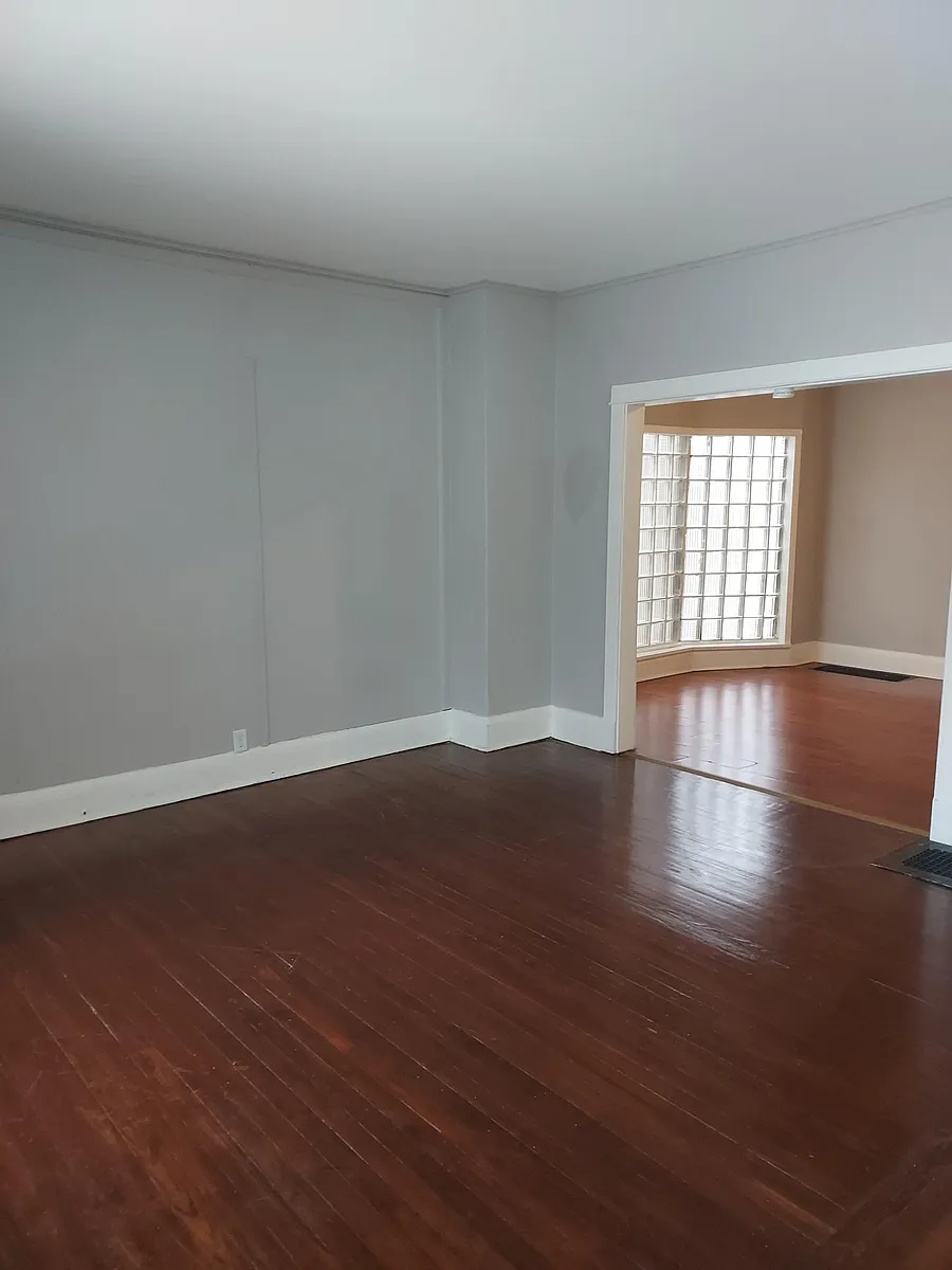 Building Photo - 329 Marshall St #1