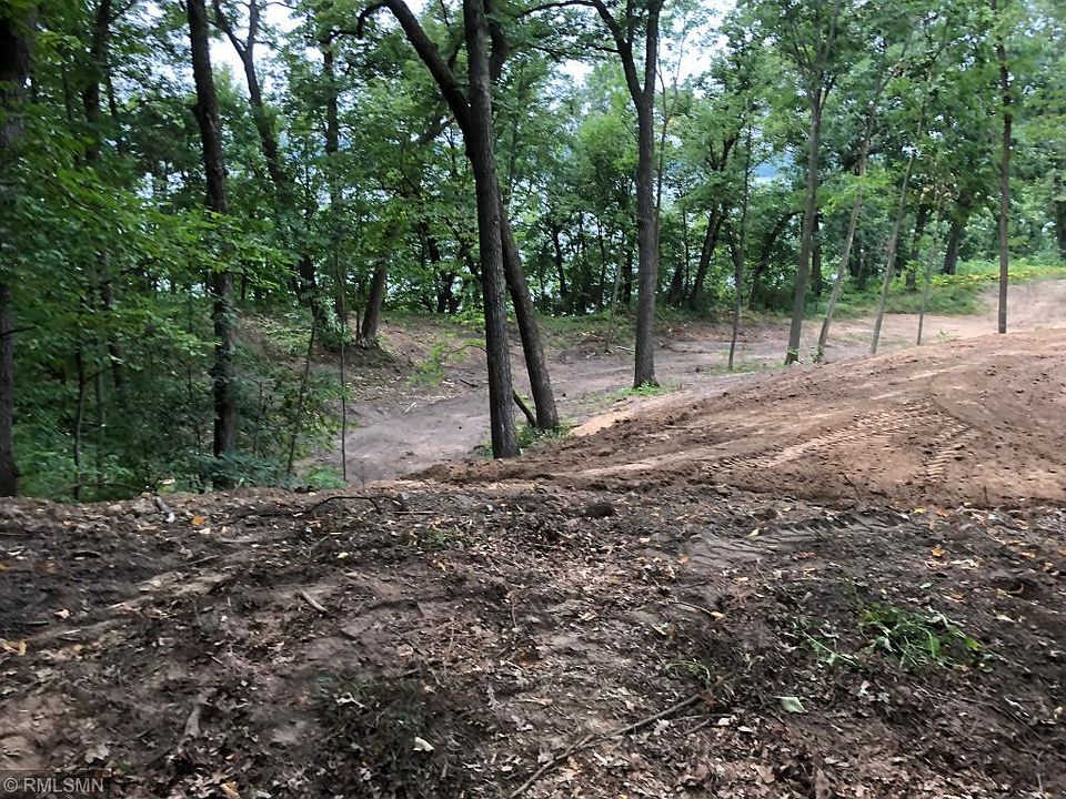 2nd image of LOT 4 E Cedar Lake Rd Lot 4