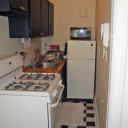 4th image of 62 W 89th St APT 4R