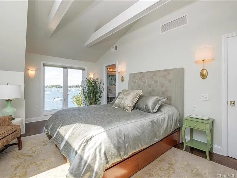 10 Morgan Point — Photo 29
