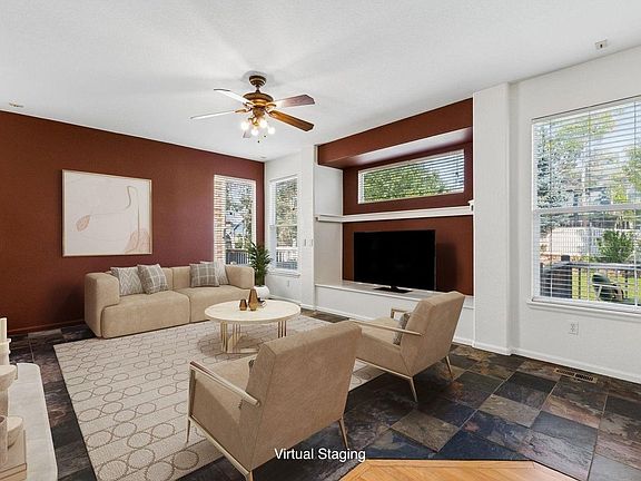 3rd image of 10220 Echo Cir