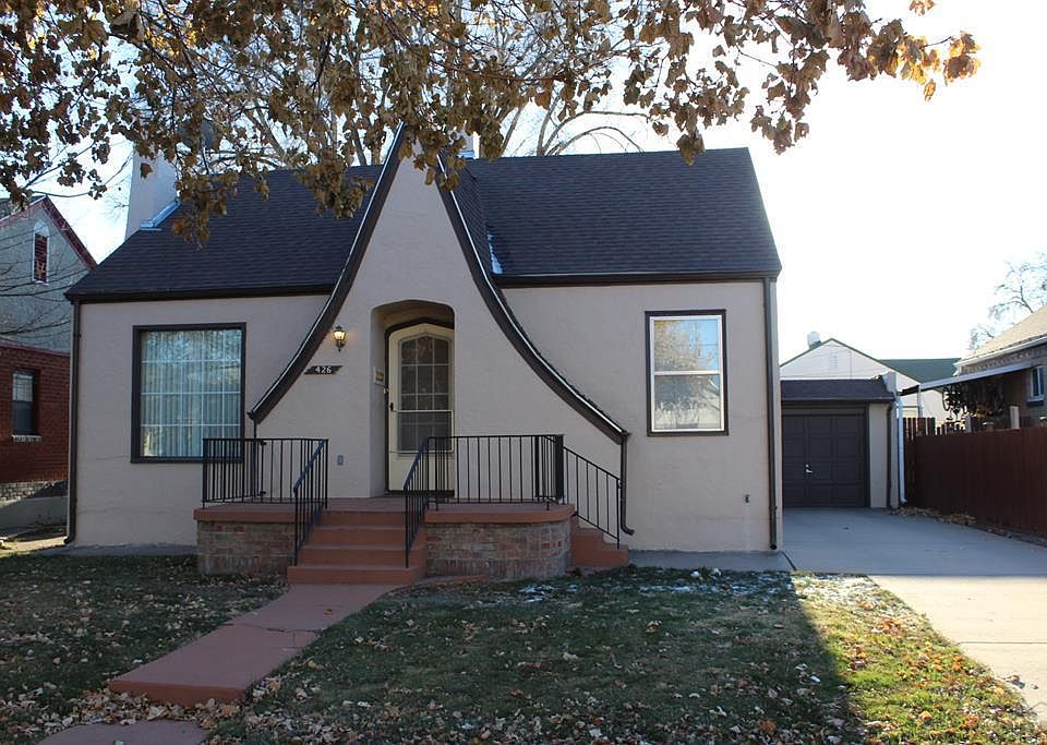 1st image of 426 W Orman Ave