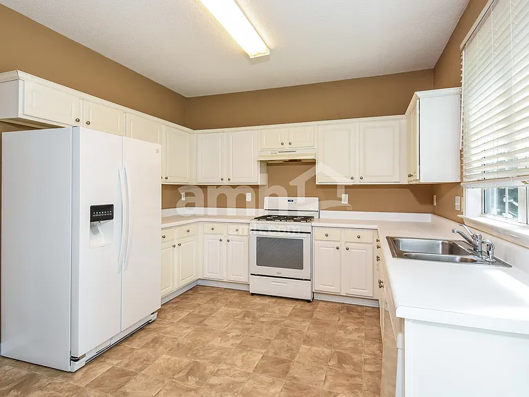 4603 Whitfaire Ct — Photo 8