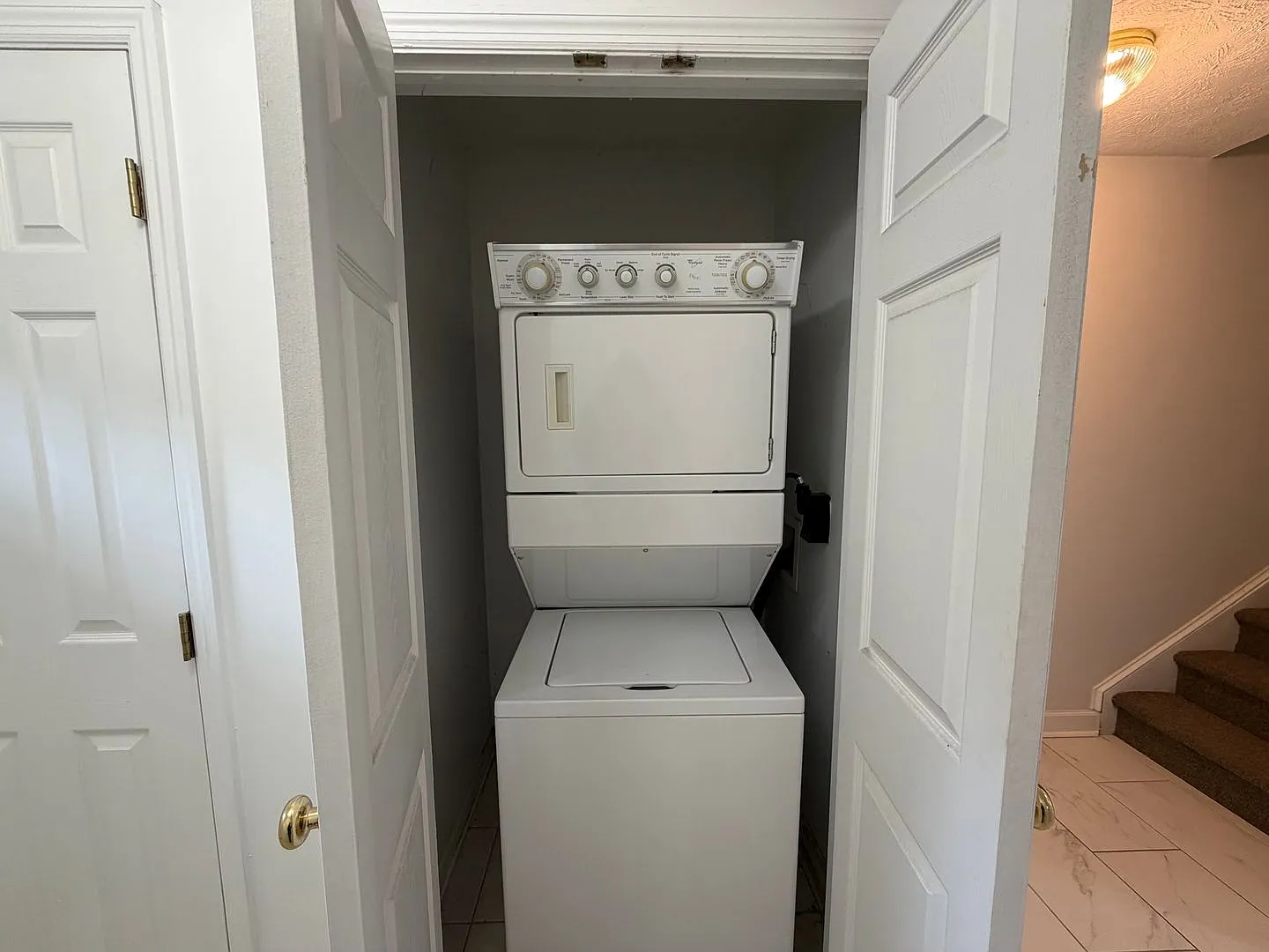 1477 N. Donahue, Unit 3901 — Photo 3