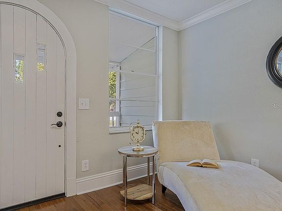 5th image of 1005 E 31st Ave