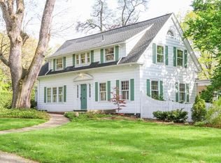85 Western Dr, Longmeadow, MA 01106