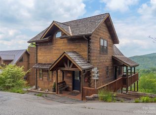 121 Scenic Wolf Dr, Mars Hill, NC 28754