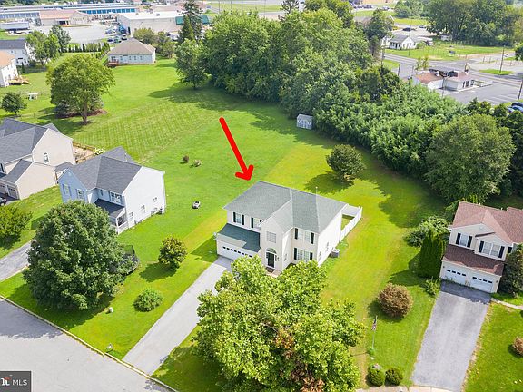 4th image of 617 Devonshire Dr
