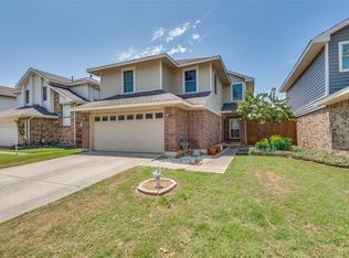 2118 Avignon Dr, Carrollton, TX 75007