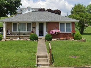 220 E Main St, Odon, IN 47562