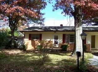 105 Barnett St, East Flat Rock, NC 28726