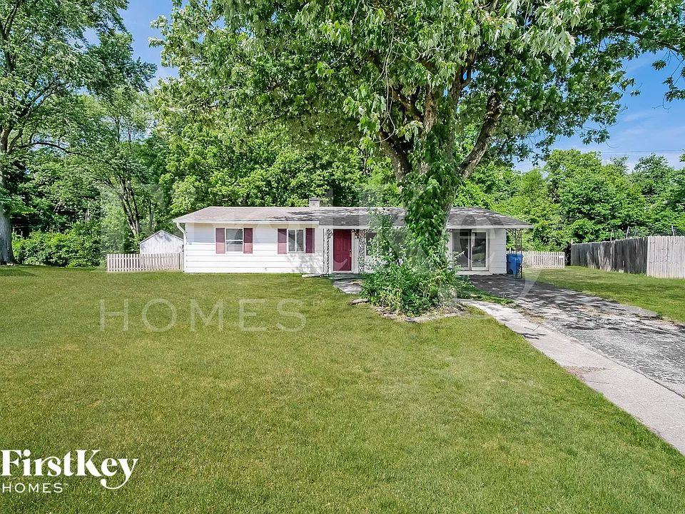 4315 Standish Dr