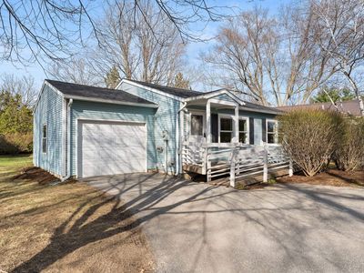 2 Arthur Court, South Burlington, VT, 05403