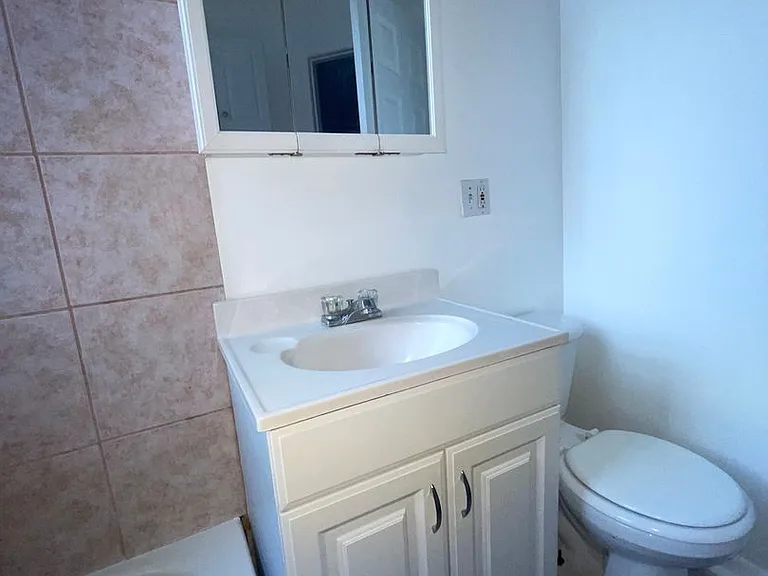 2346 W Taylor St — Photo 10