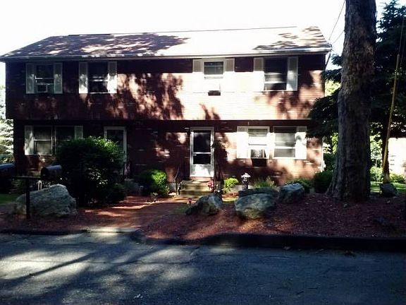 181 Old N. Woodstock Rd.