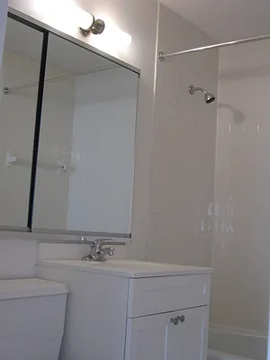 Rented by Realty Operations Group | media 1