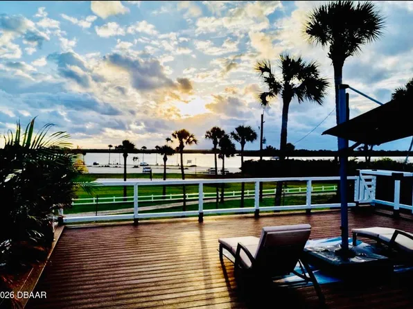 500 S Riverside Dr, Edgewater, FL 32132