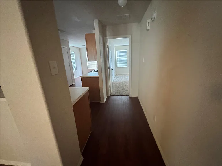 16942 Reston Glen Ln — Photo 10