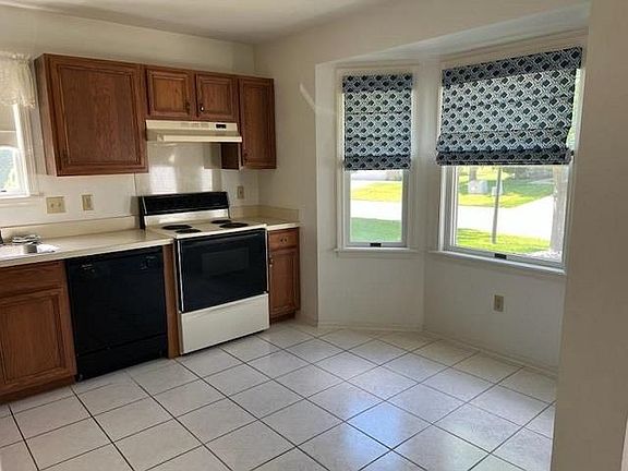 4th image of 4287 Chapel Ln