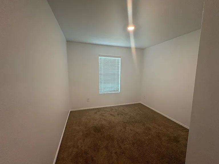 1328 Haymarket Rd #1 — Photo 7