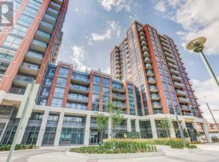 31 Tippett Rd #1402, Toronto, ON M3H 0C8