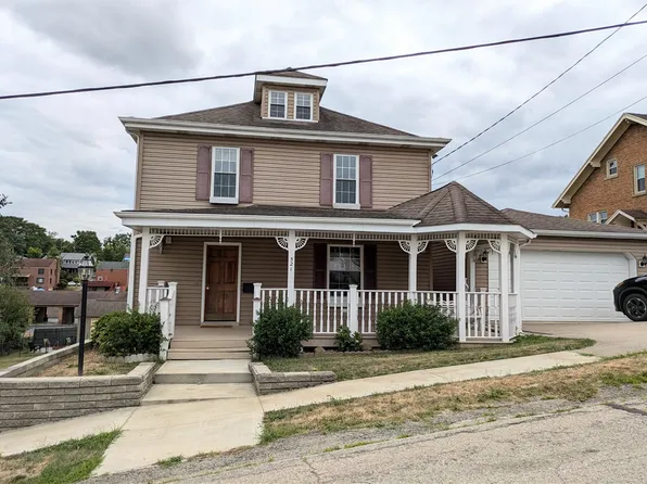 521 E Walnut St, Mount Pleasant, PA 15666