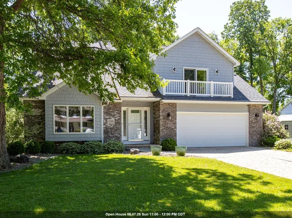 1752 Hunters Glen Dr, Oshkosh, WI 54904