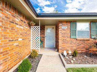 729 Mabel C Fry Blvd, Yukon, OK 73099