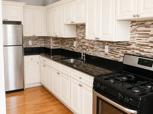 Residences at Lafayette LLC- 176 Lafayette, 176 Lafayette St APT 1, Salem, MA 01970