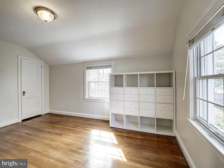 5208 Glenwood Rd — Photo 29