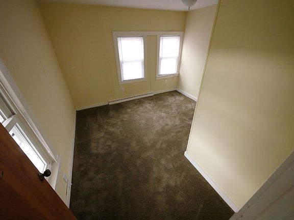 5th image of 4104 Glenwood Ave
