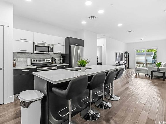 2nd image of UNIT 104-1010 Main STREET