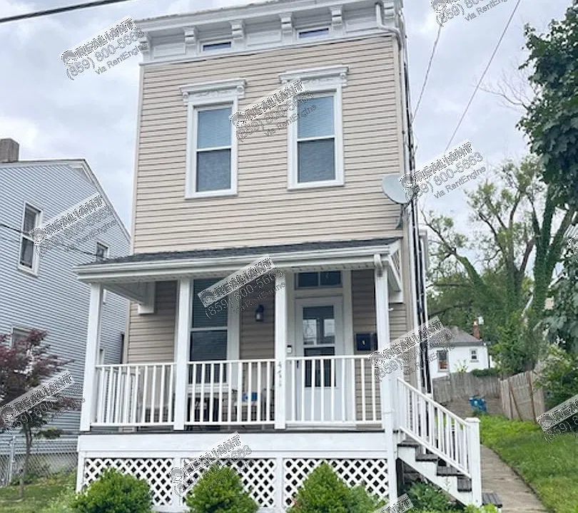 471 Foote Ave #2