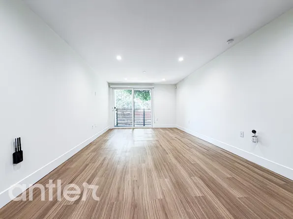 1538 Purdue Ave, Los Angeles, CA