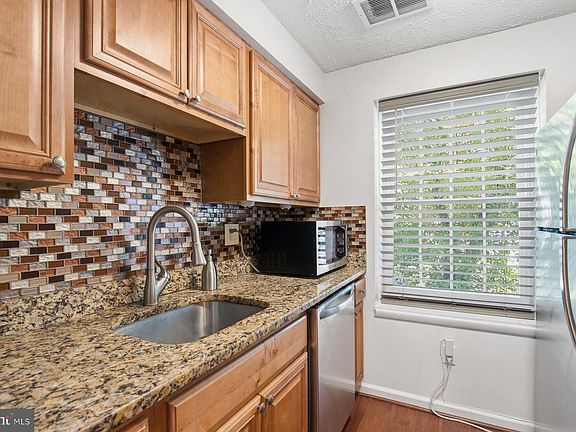 5th image of 8621 Kenosha Ct