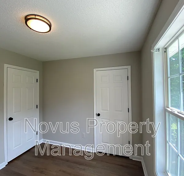 51 Connie Dr — Photo 25