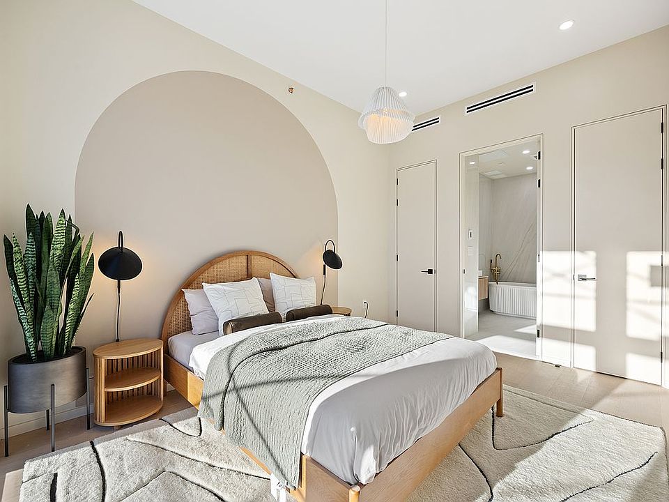 1st image of 31-16 21st St #3H