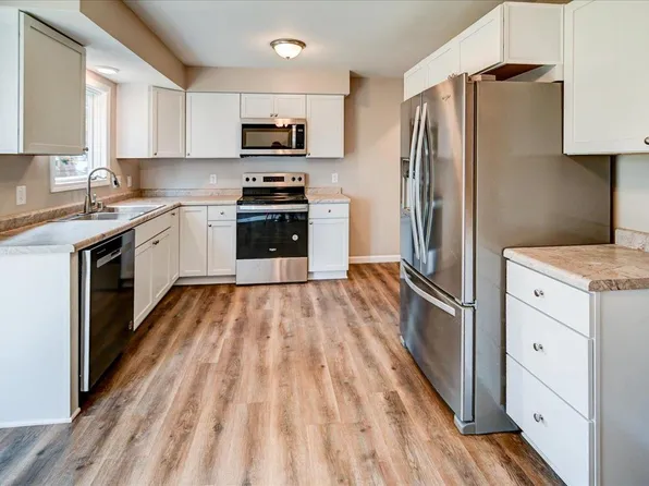 4609 Kennedy Road, Madison, WI 53704