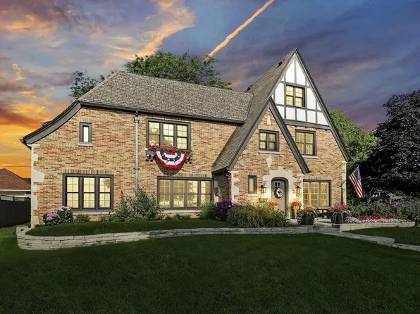 7108 1st AVENUE, Kenosha, WI 53143